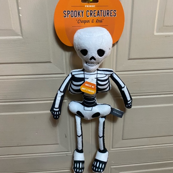 - Fringe Spooky Creatures the mommy Sloth. - Picture 6 of 7